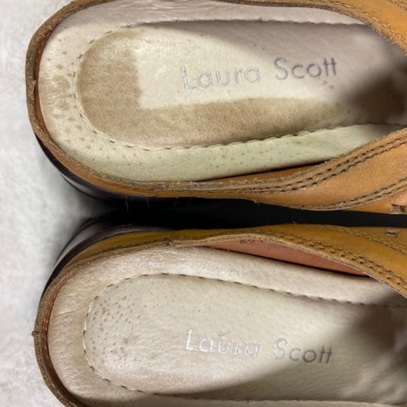 Laura Scott Leather Sugar Mules Laser Cut, size 10 - Picture 12 of 13